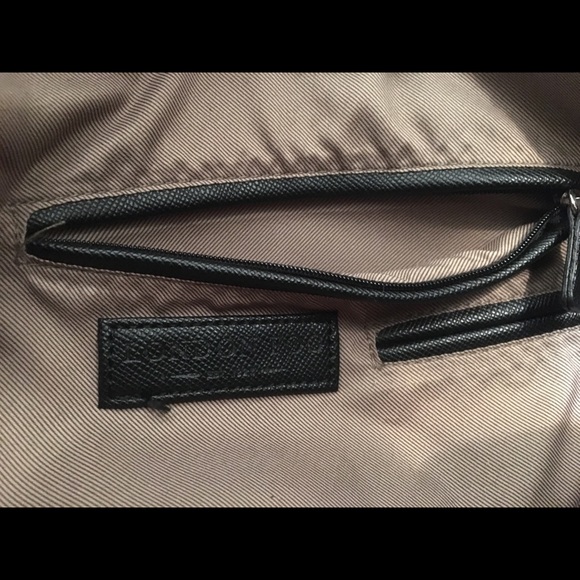 London Fog black tote multiple pockets - Picture 5 of 5